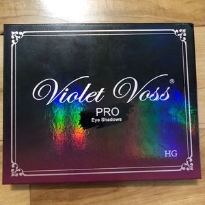 Violet Voss Pro HG palette